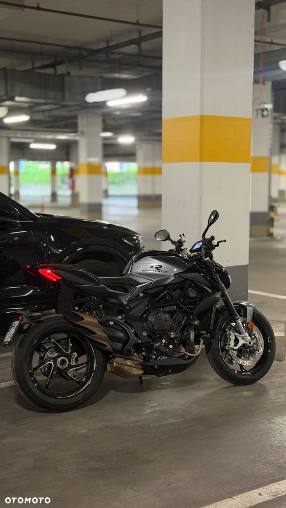 MV AGUSTA Brutale - 2