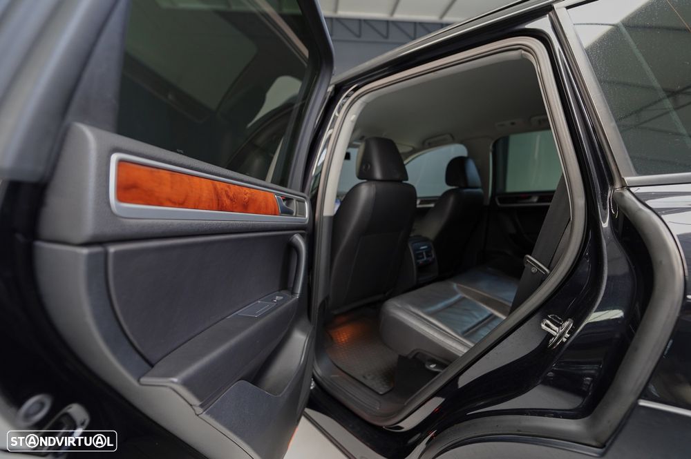 VW Touareg 3.0 TDI V6 TT Top Tiptronic - 14