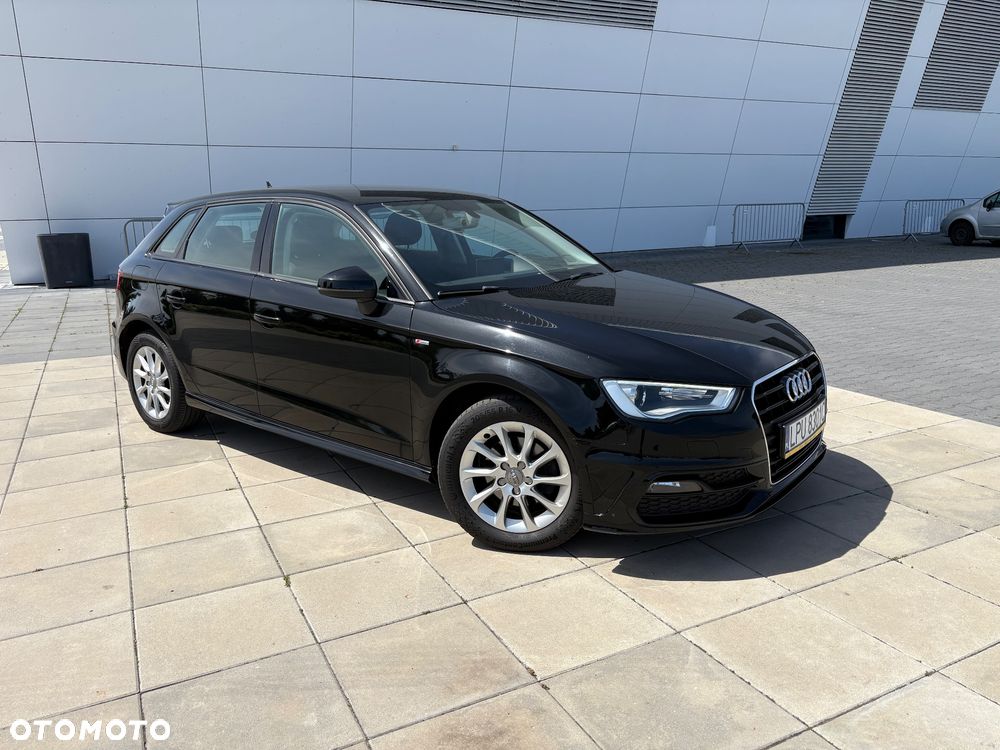 Audi A3 Sportback 1.6 TDI (clean diesel) S line Sportpaket - 2
