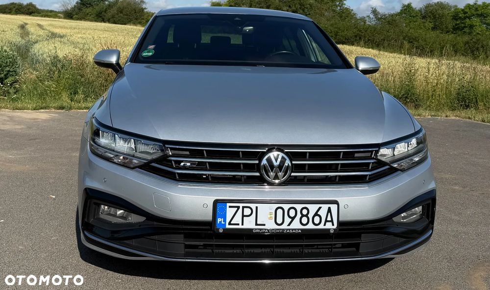 Volkswagen Passat 2.0 TSI Elegance DSG - 4