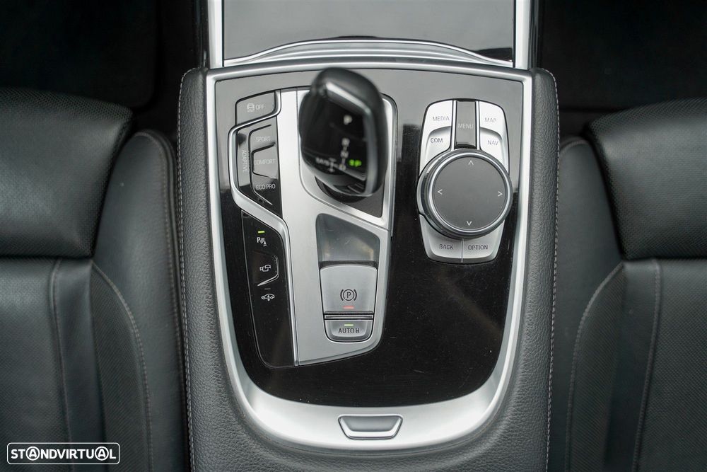 BMW 750 Ld xDrive Pack M Auto - 30