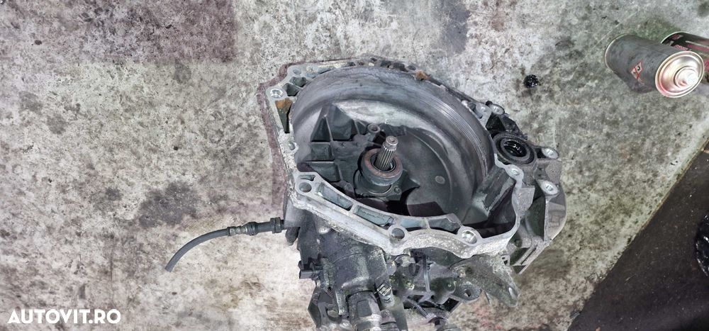 Cutie Viteze Manuala Opel Insignia Astra J 1.6CDTI 136 CP - 2