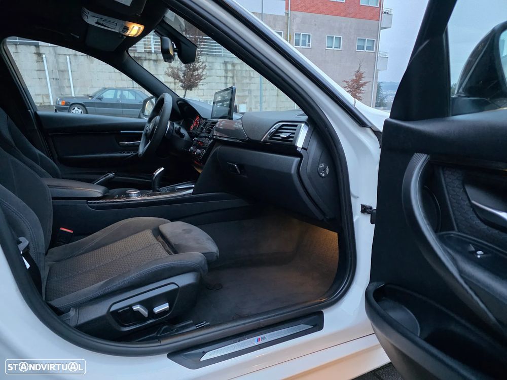 BMW 320 d Pack M Auto - 11