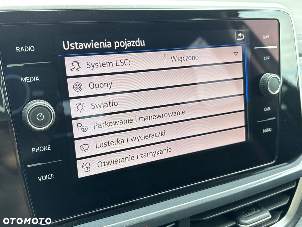 Volkswagen T-Roc 1.5 TSI Style DSG - 27
