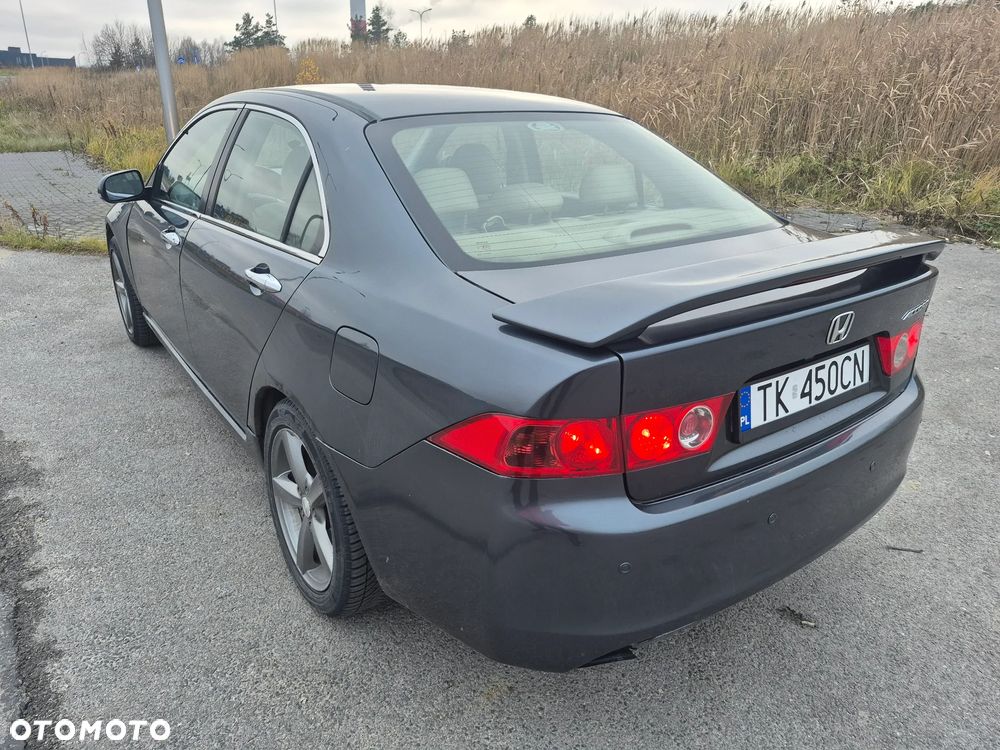 Honda Accord 2.0 Comfort - 6