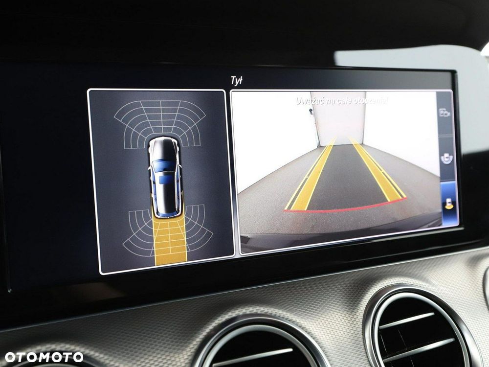 Mercedes-Benz Klasa E 220 d Avantgarde - 29