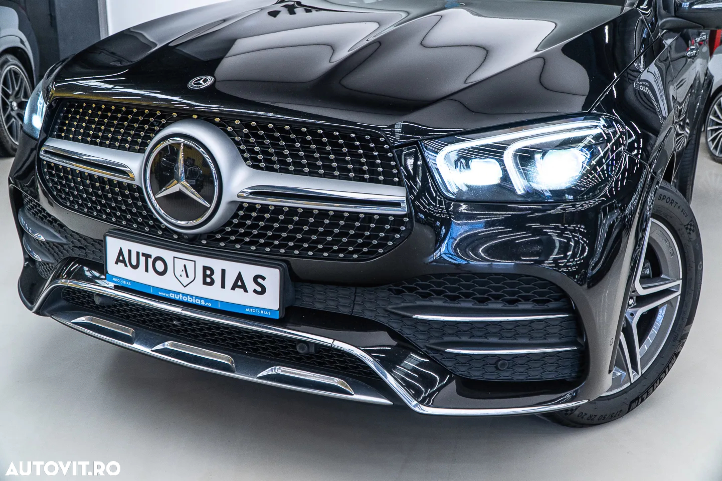 Mercedes-Benz GLE 350 d 4Matic 9G-TRONIC AMG Line - 10