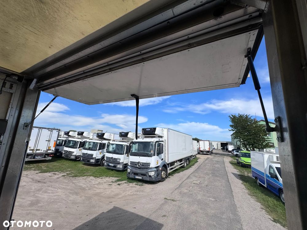 Iveco Daily 35C16 / KONTENER 8 EP / Winda (522) - 20