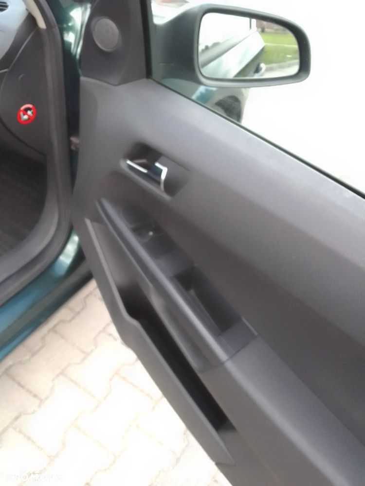 Opel Astra 1.7 CDTI - 8