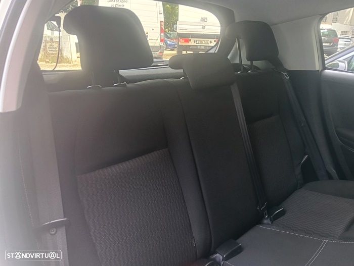 Peugeot 208 1.2 PureTech Style - 40