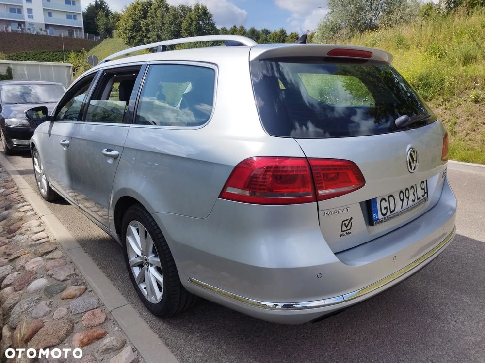 Volkswagen Passat 2.0 TDI Highline - 6