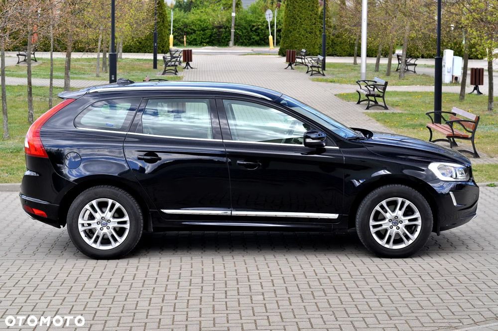 Volvo XC 60 D4 AWD Summum - 6