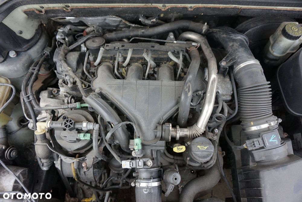 WTRYSKIWACZE WTRYSKI 407  2.0 HDI  PEUGEOT 2004-2007 - 1