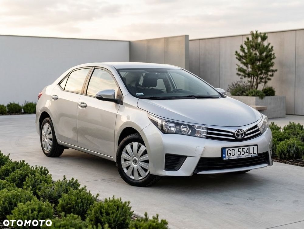 Toyota Corolla 1.6 Active EU6 - 1
