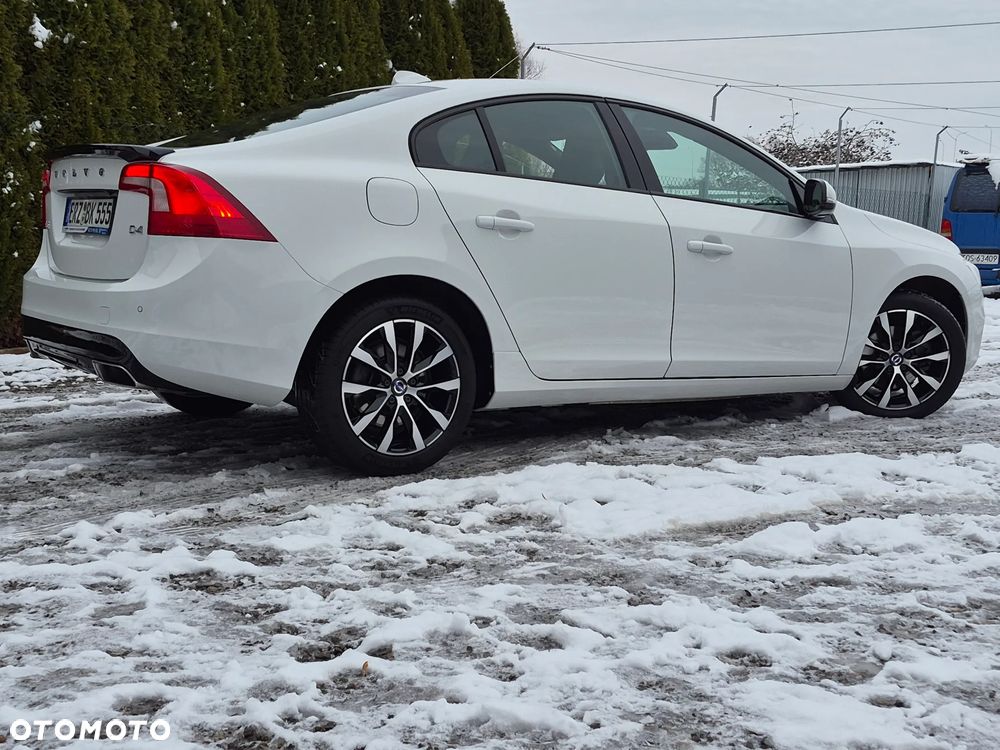 Volvo S60 D4 Geartronic Linje Svart - 3