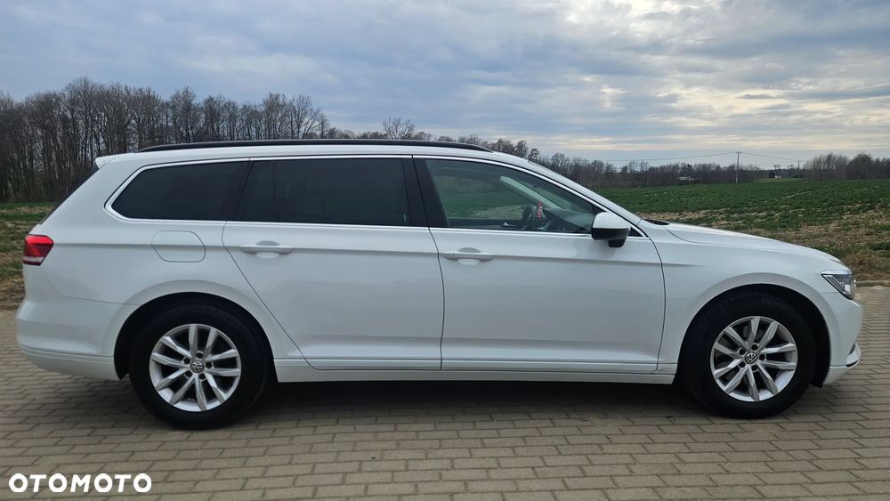 Volkswagen Passat - 5