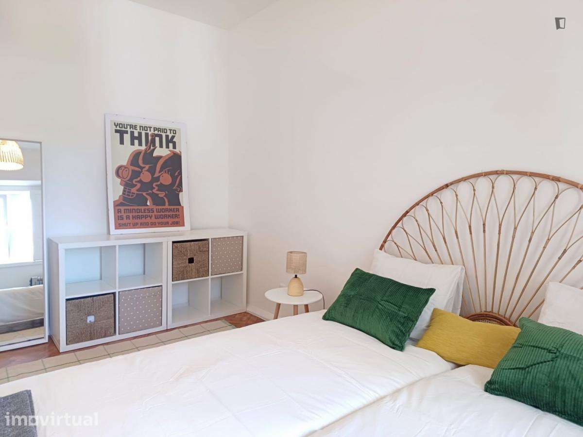 Apartamento com 1 quartos - localizado em Alvalade Lisbon - Grande imagem: 2/19