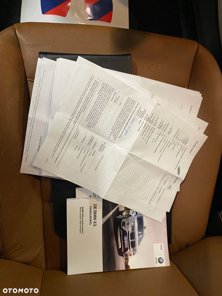 BMW X3 xDrive20d Advantage - 31