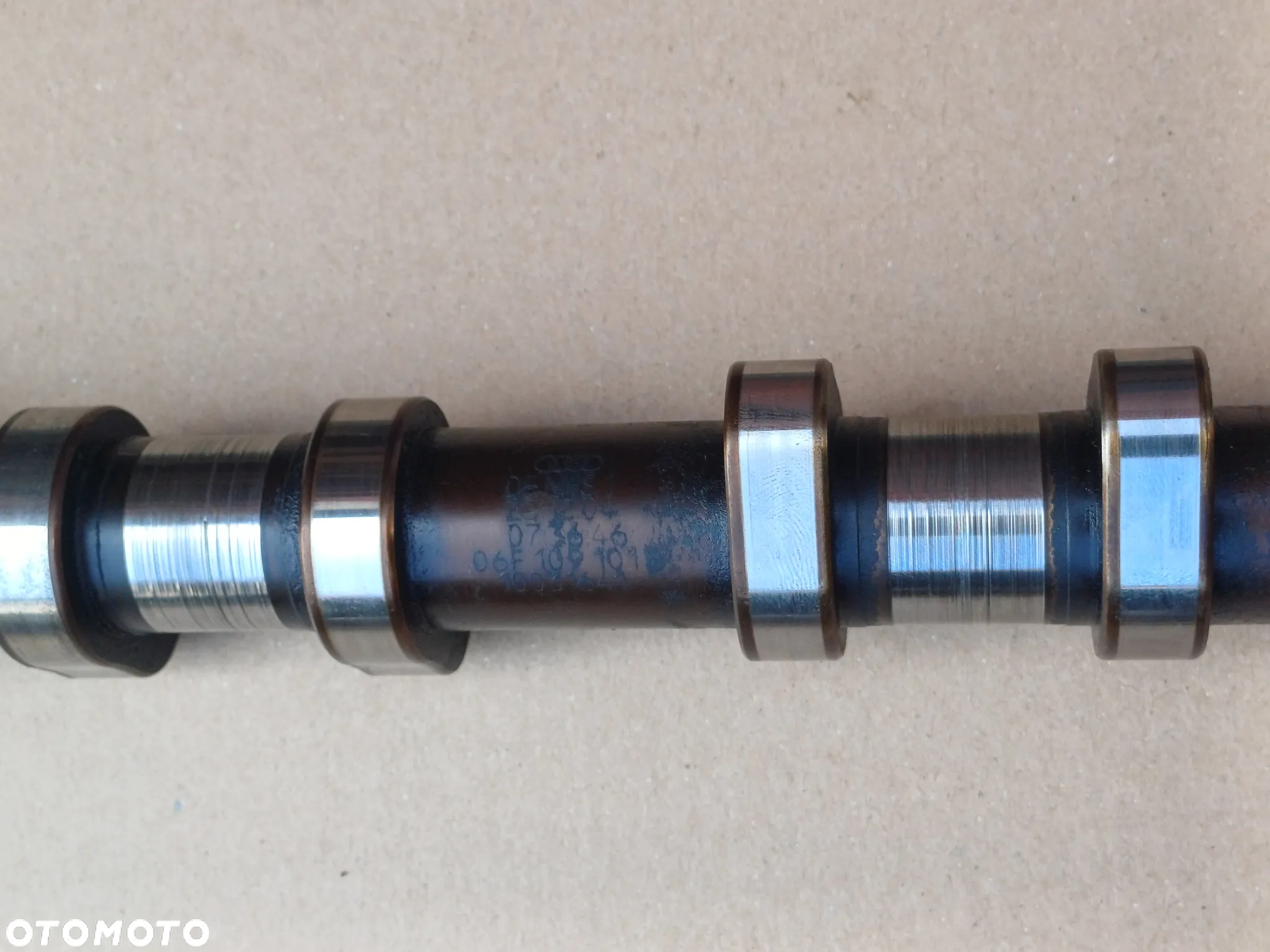 Głowica 06F103373 2.0 TFSI AXX wałki - 25
