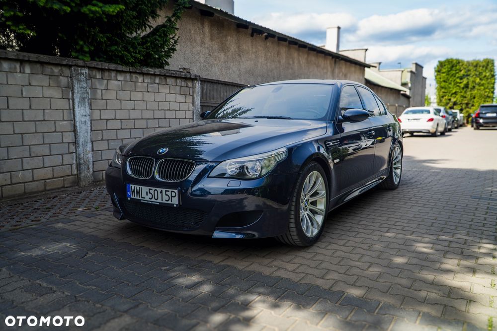 BMW M5 Standard - 1