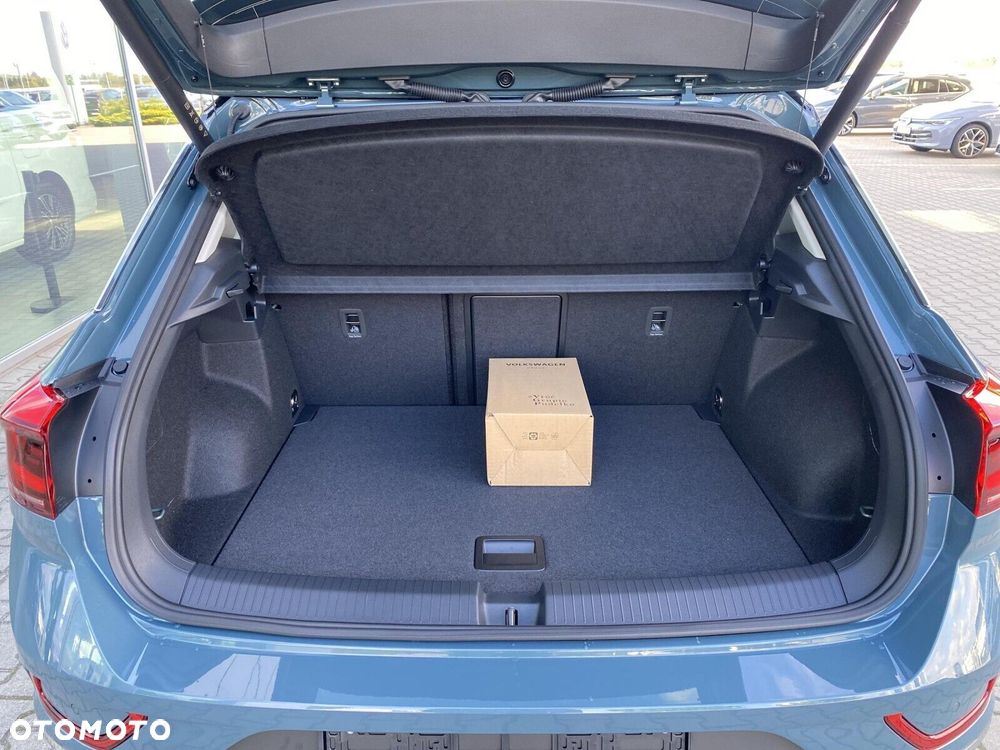 Volkswagen T-Roc - 17