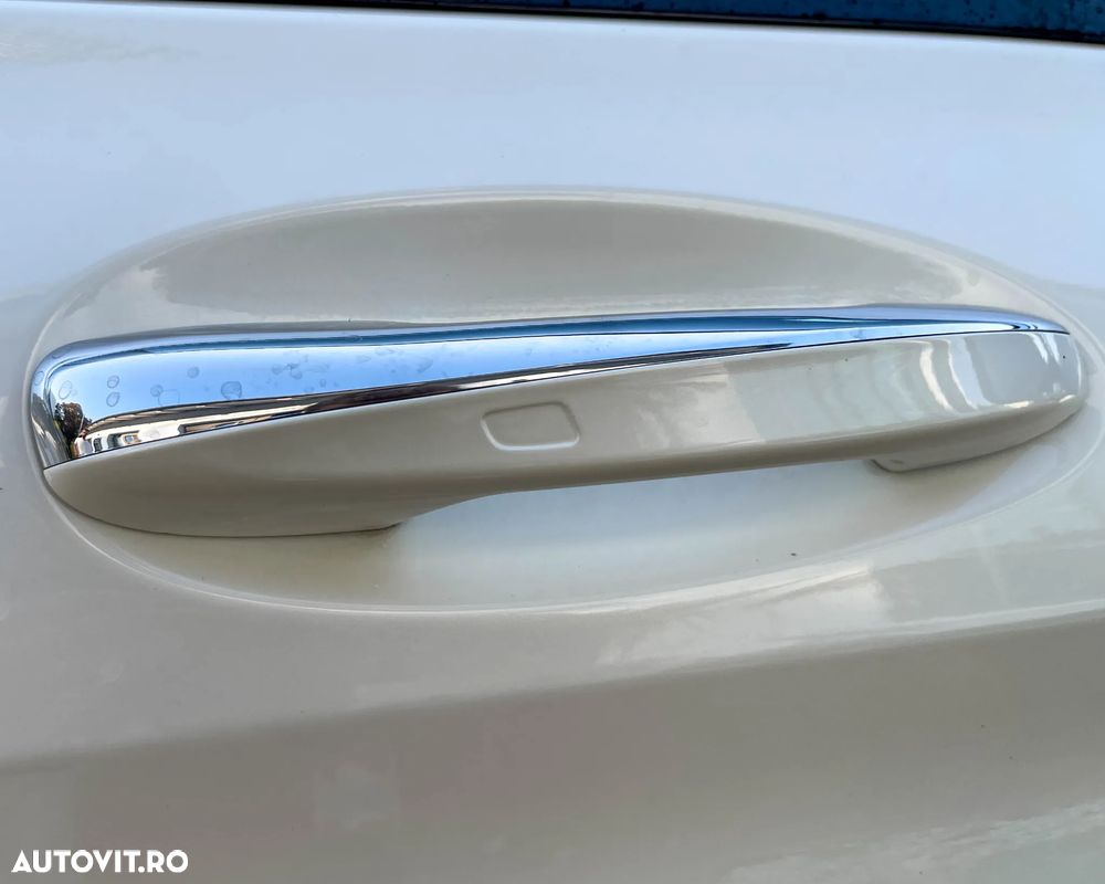 Mercedes-Benz C 220 d 4Matic T 9G-TRONIC AMG Line - 21