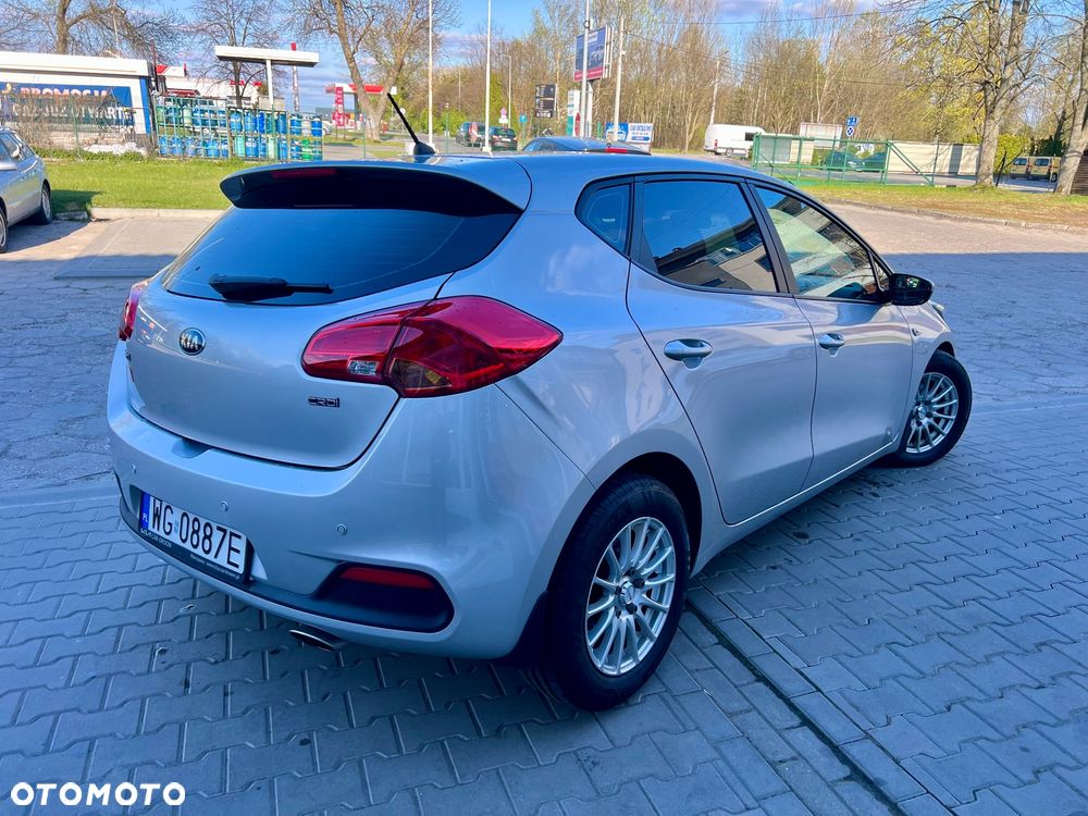 Kia Ceed 1.6 CRDi L - 5