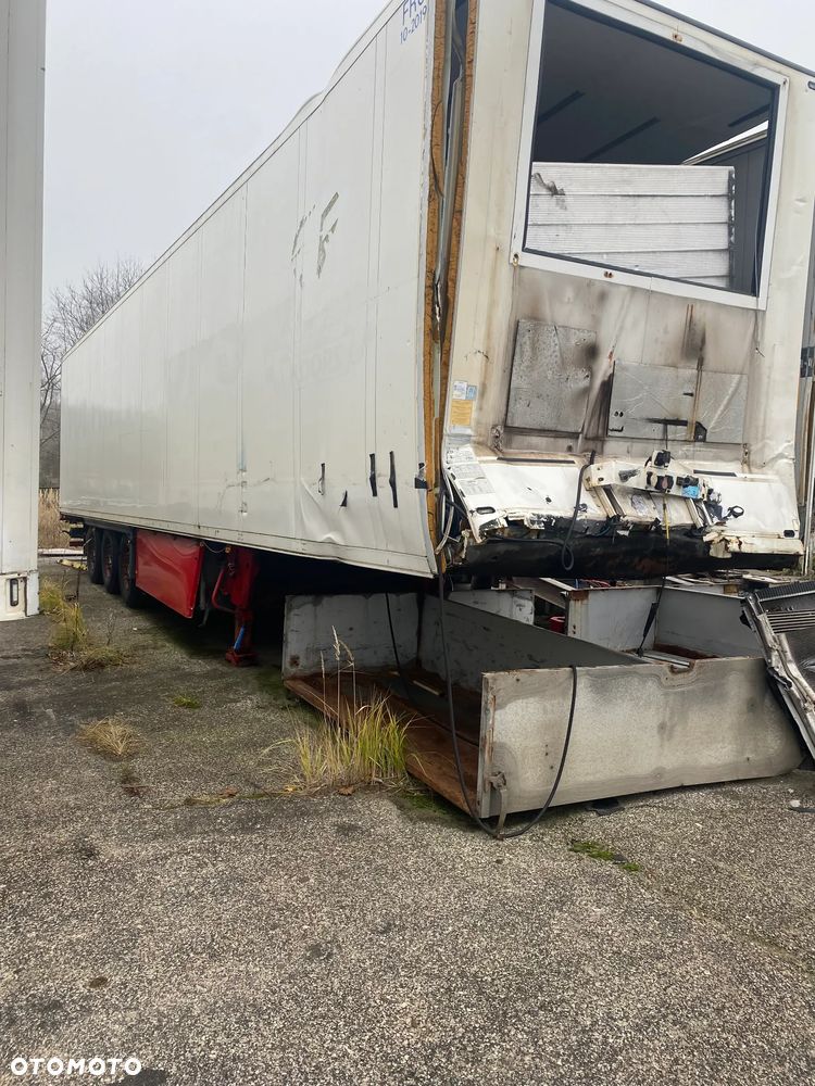 Schmitz Cargobull SKO24 - 2
