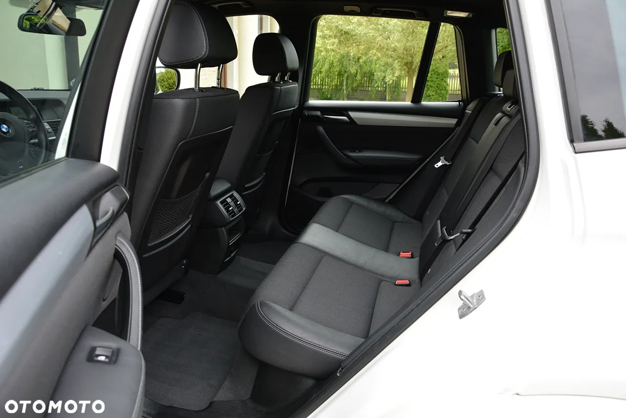 BMW X3 xDrive20d - 23