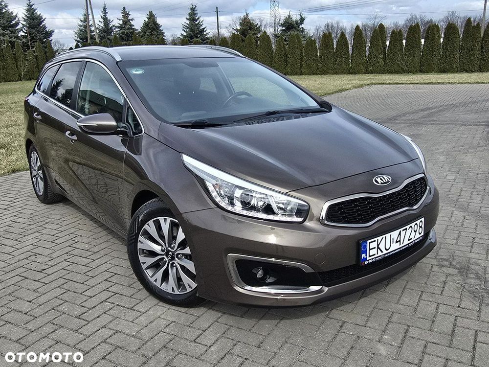 Kia Ceed - 1
