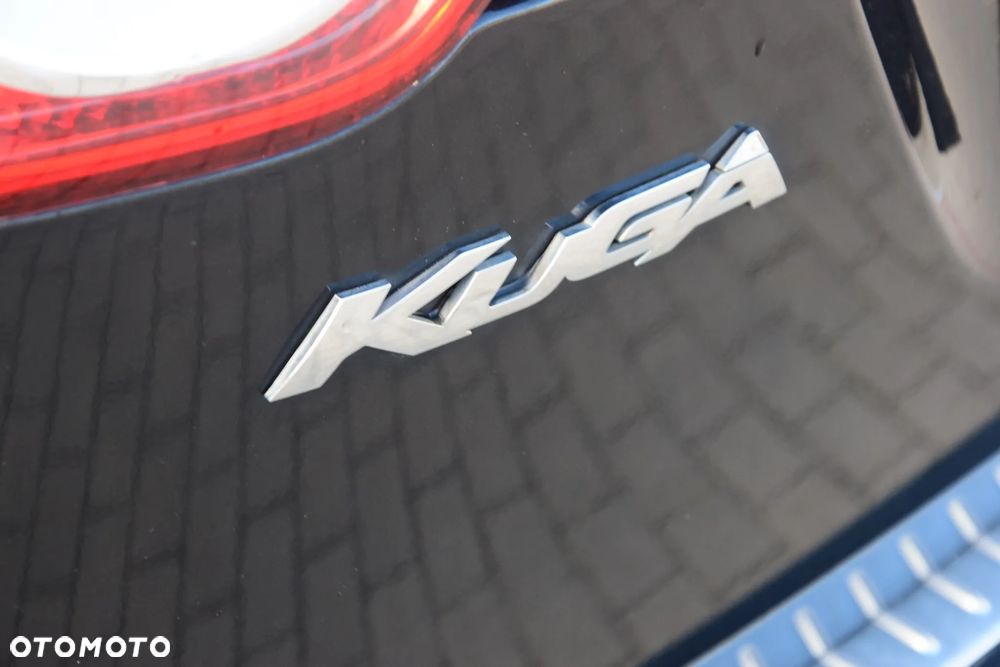 Ford Kuga - 24