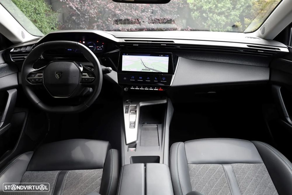 Peugeot 408 180 e-EAT8 Allure - 16