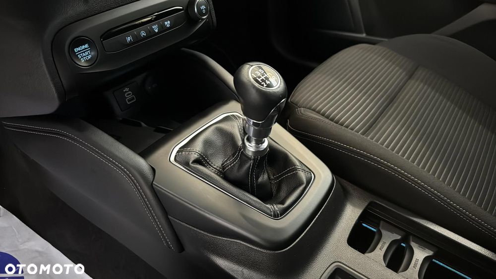 Ford Focus 1.0 EcoBoost Titanium X - 16