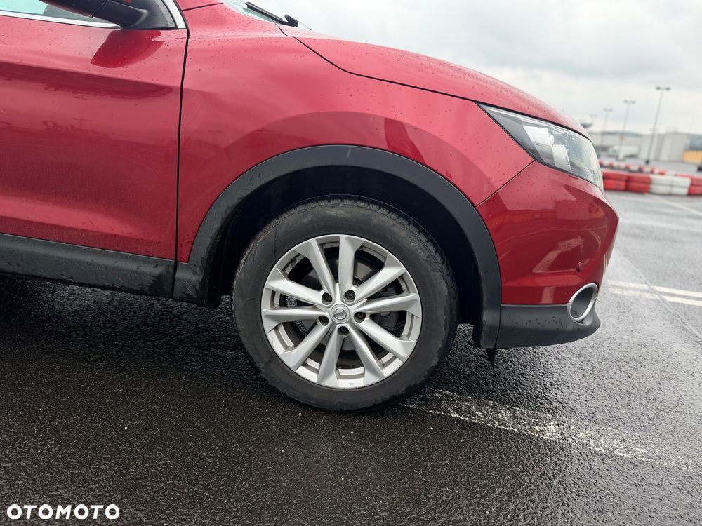 Nissan Qashqai 1.2 DIG-T Acenta Xtronic EU6 - 18