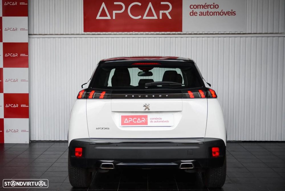 Peugeot 2008 PureTech 130 EAT8 Allure - 9