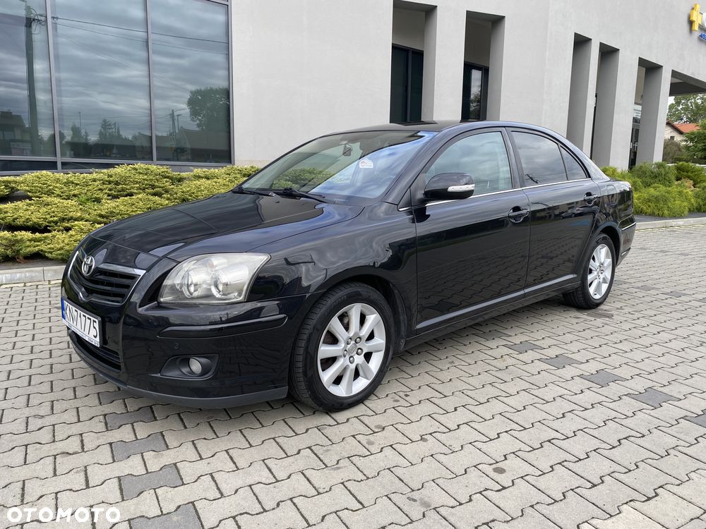 Toyota Avensis 2.0 D-4D Premium - 1