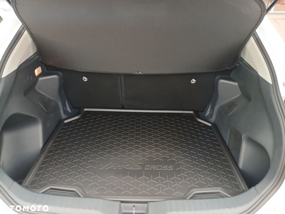 Toyota Yaris Cross Hybrid 1.5 Comfort - 14