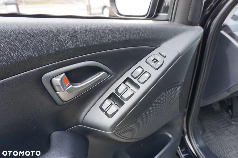 Hyundai ix35 1.6 2WD blue Comfort - 37