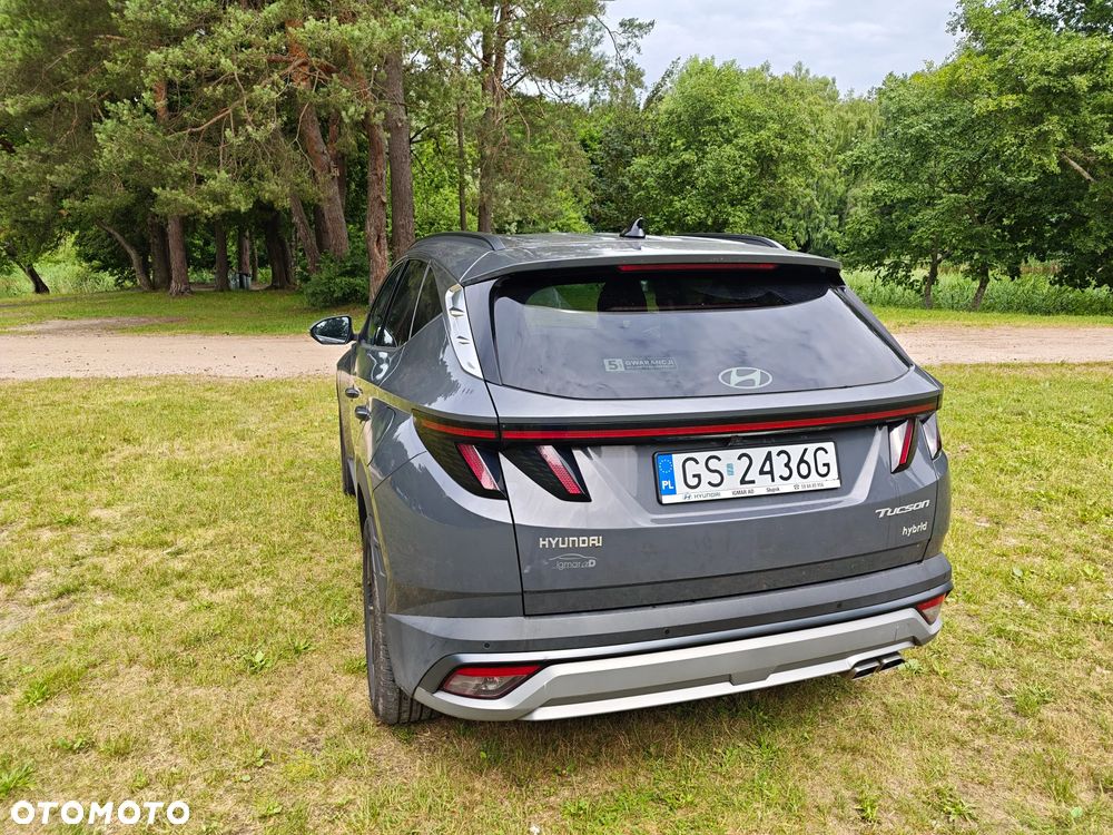 Hyundai Tucson 1.6 T-GDi HEV Executive 4WD - 3