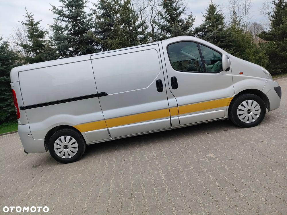 Opel Vivaro - 4