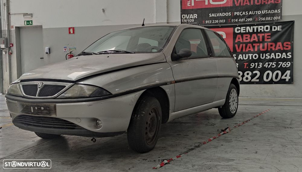 LANCIA Y PARA PEÇAS - 2