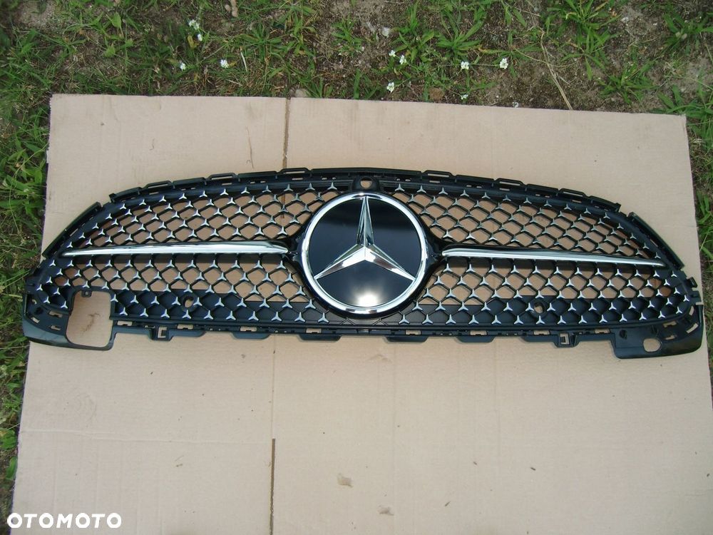 GRILL ATRAPA MERCEDES C KLASA W206 AMG NOWY KAMERA - 1