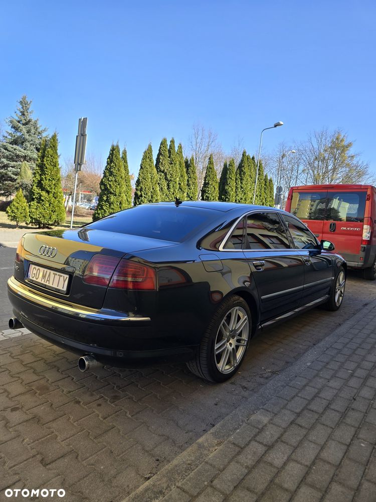 Audi A8 - 3