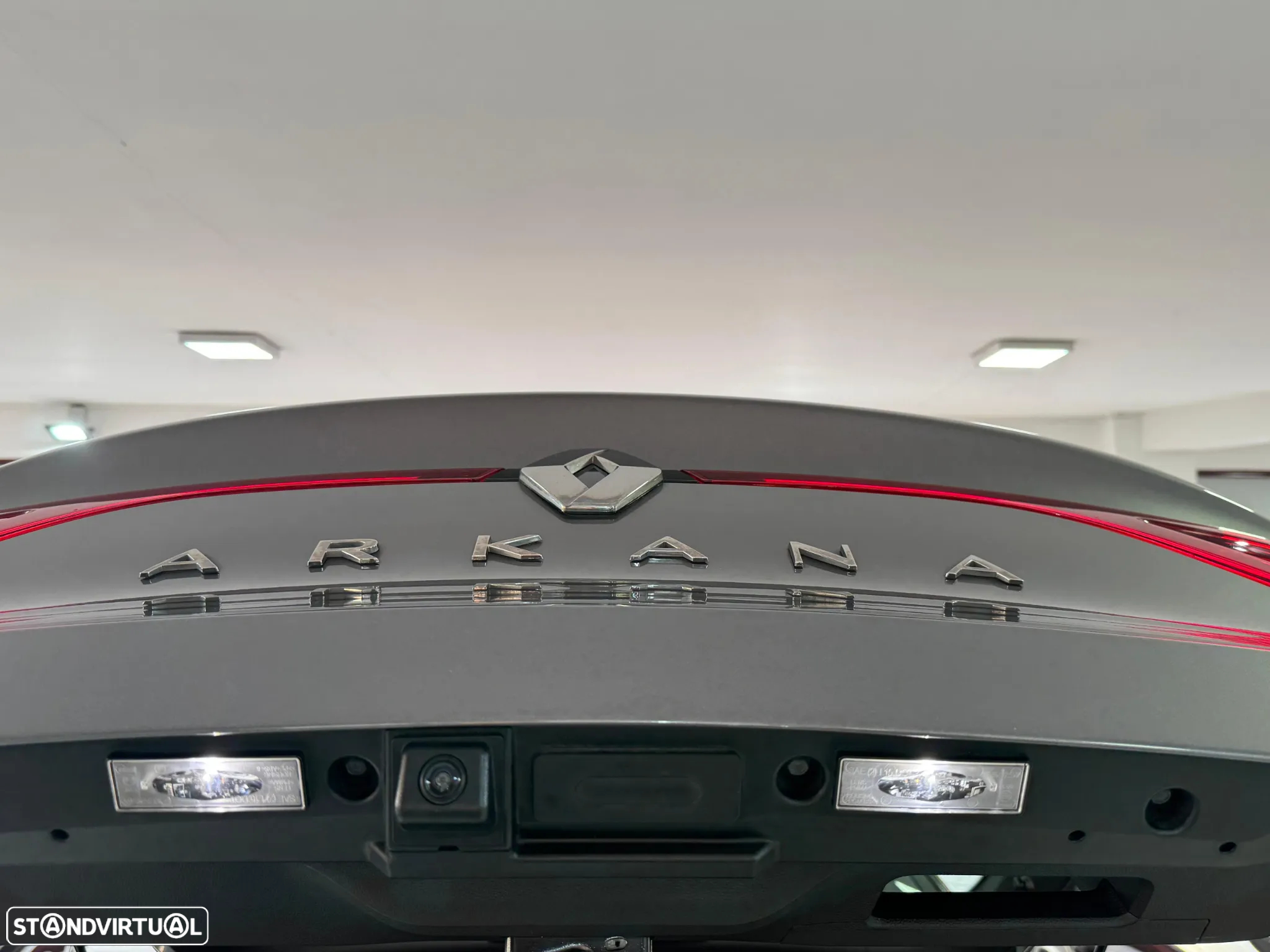 Renault Arkana 1.6 E-Tech Business - 14