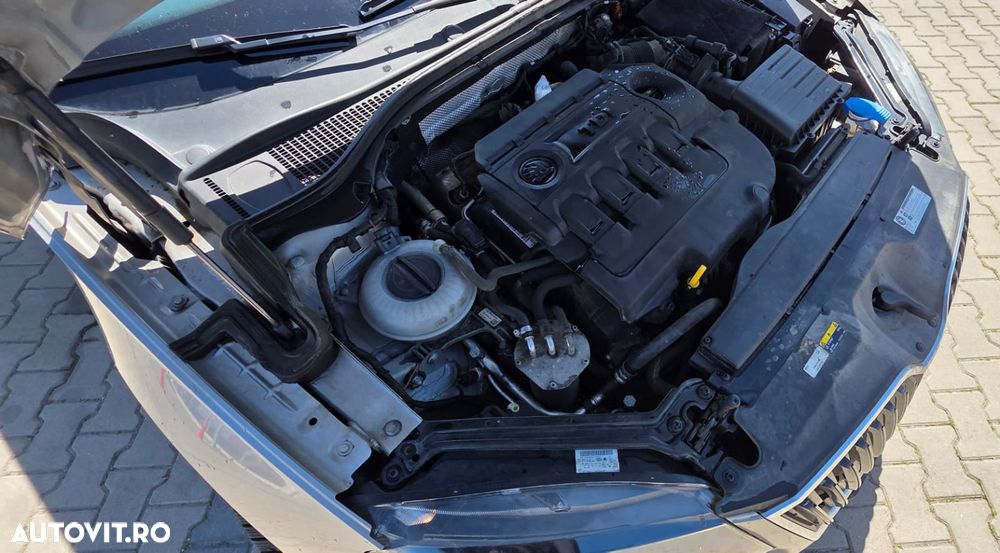 Skoda Superb 1.6 TDI GreenLine - 6