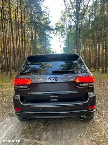 Jeep Grand Cherokee - 4