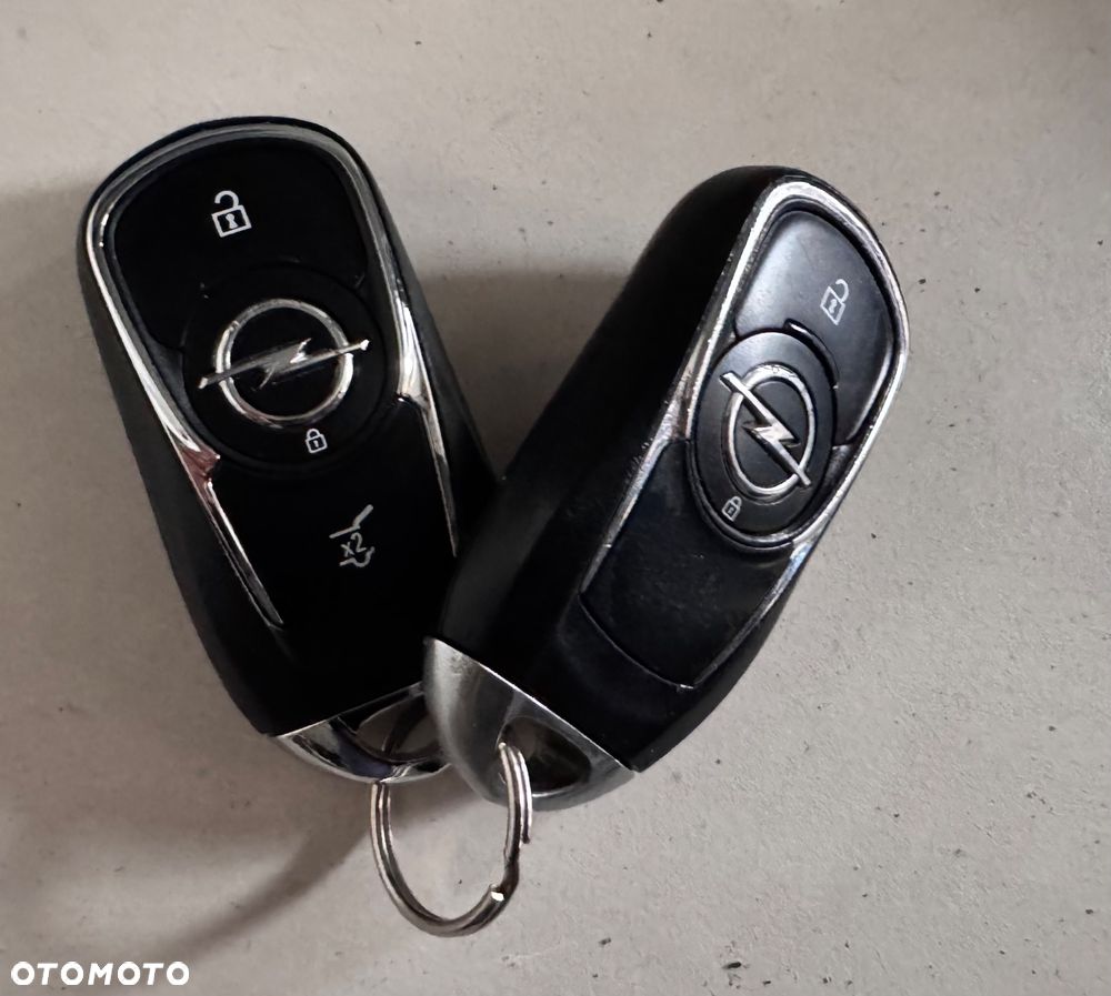 Opel Insignia 2.0 CDTI automatik Business Edition - 25