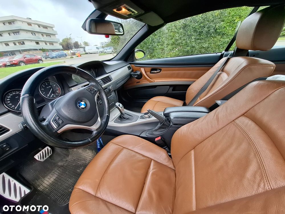 BMW Seria 3 325i Cabrio - 2