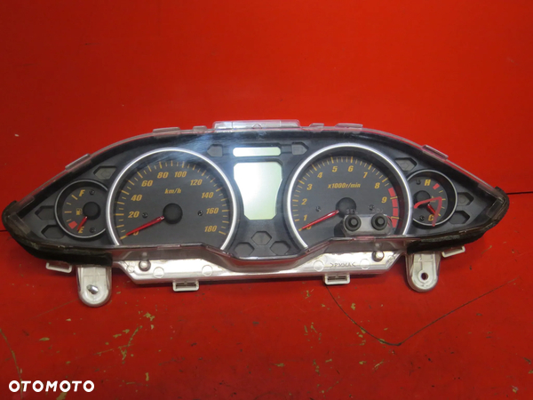 SUZUKI BURGMAN 400 250 07 k7 licznik zegar zegary liczniki