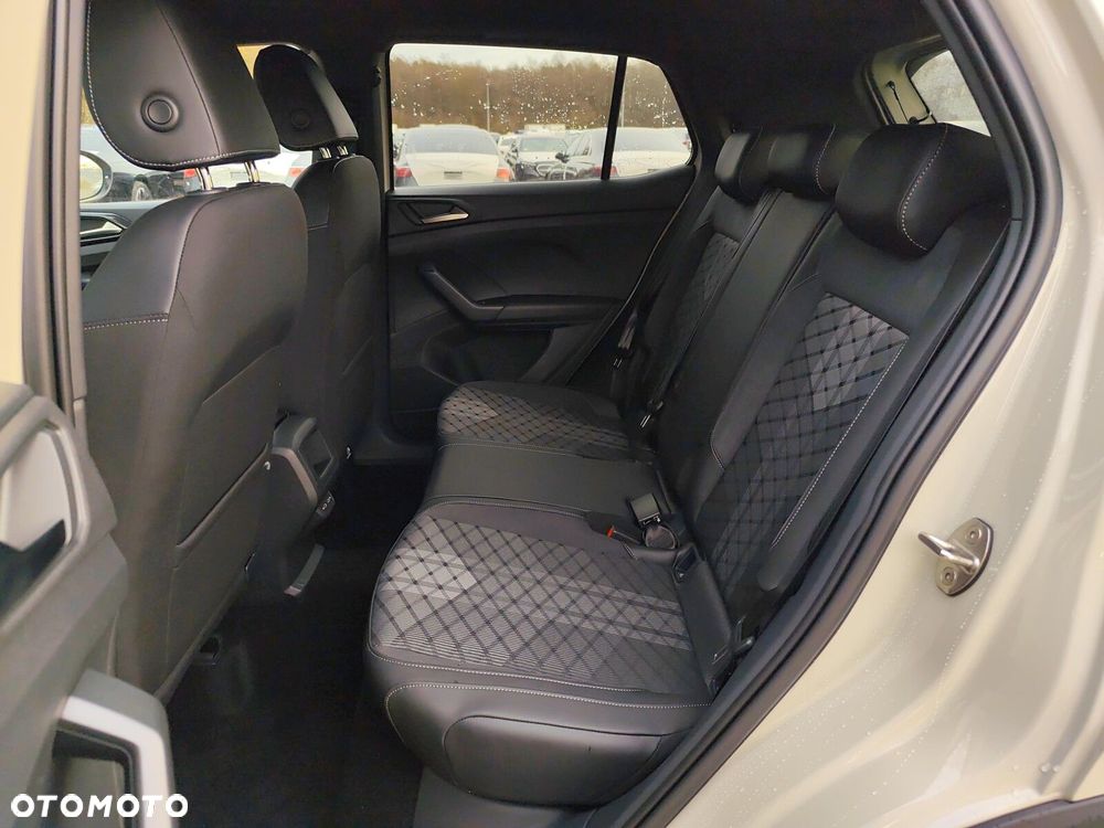 Volkswagen T-Cross 1.0 TSI R-Line Plus DSG - 26